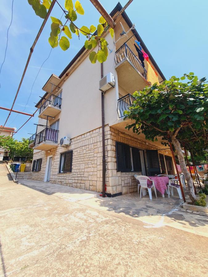 Apartments Viktorija PUY Exterior foto