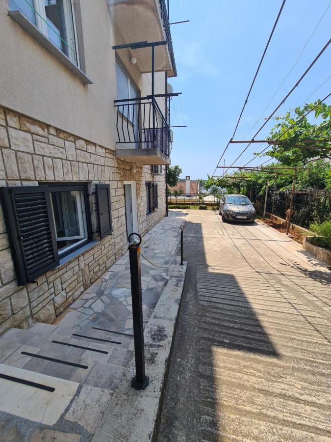 Apartments Viktorija PUY Exterior foto